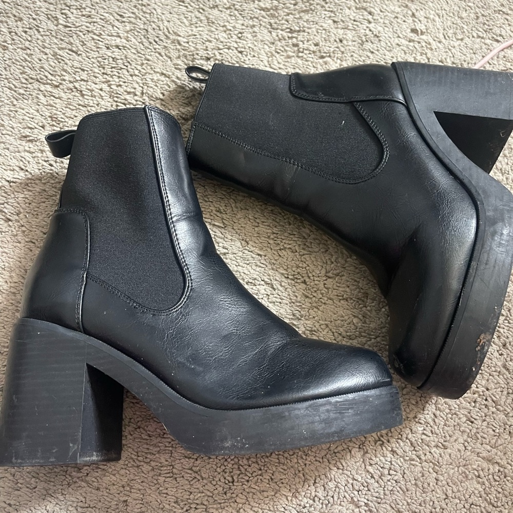 Black boots